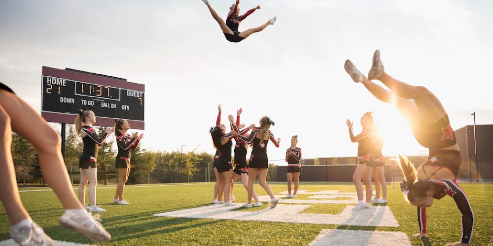 Cheerful Choices: Smart Nutrition for Youth Cheerleaders